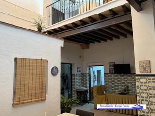 Maison à Osuna. Casa en venta en plaza de la merced