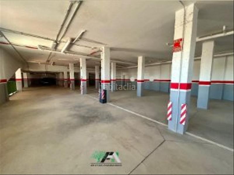 Foto 4b26fed7-fdaf-46bb-a68c-ead813cc946d. Aparcament cotxe a Baeza