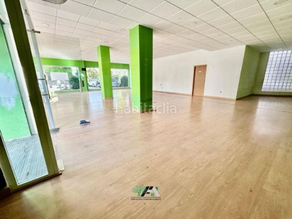 Foto 6102eb7a-6963-4b49-bb97-1d559afca605. Lloguer local comercial a Úbeda