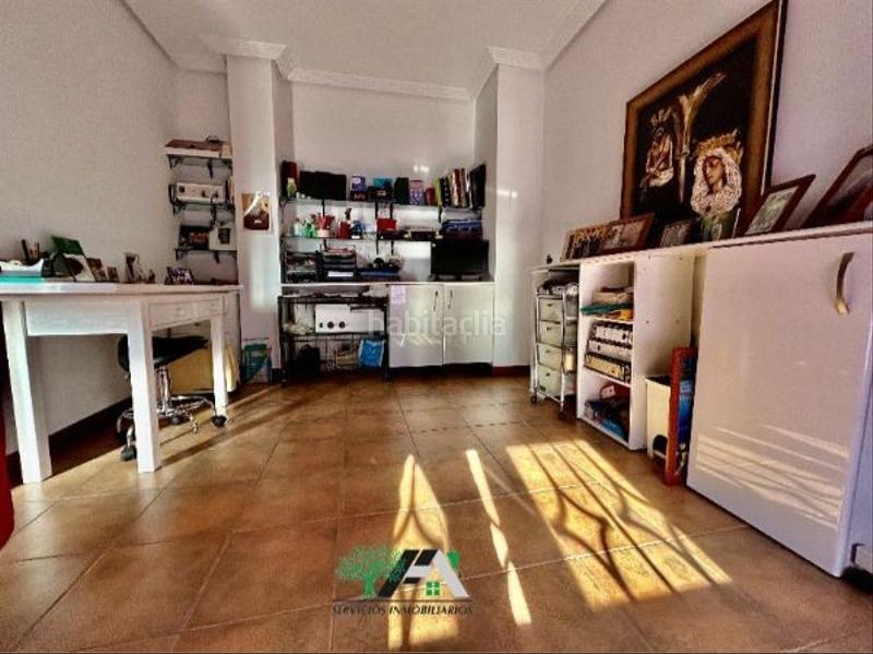 Foto ab9ce0d7-41d2-4453-a9ff-89afd12a8c69. Casa  / chalet adosado en venta en nutroton, en Baeza