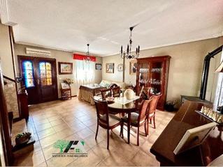 Casa  Calle nutroton. Casa / chalet adosado en venta en nutroton, baeza
