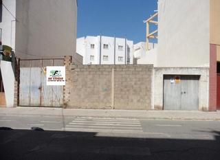 Terreny residencial  Calle carolina. Terreno en venta en calle carolina, úbeda