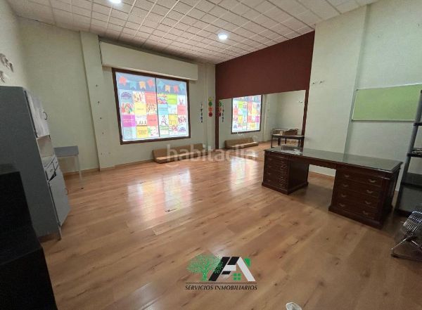 Foto 20797958-80a3-4183-b72e-8955762b7536. Lloguer local comercial a Baeza
