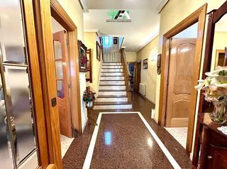 Casa  Calle san cristóbal. Casa / chalet adosado en venta en calle san cristóbal, baeza