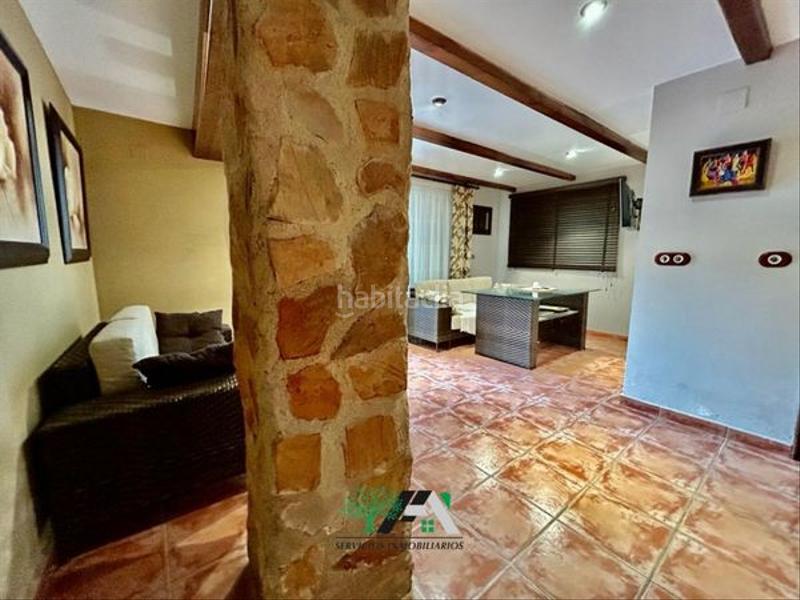 Foto 149572aa-1edc-45ba-bde5-67986a435008. Miete chalet mit kamin parking pool in Baeza