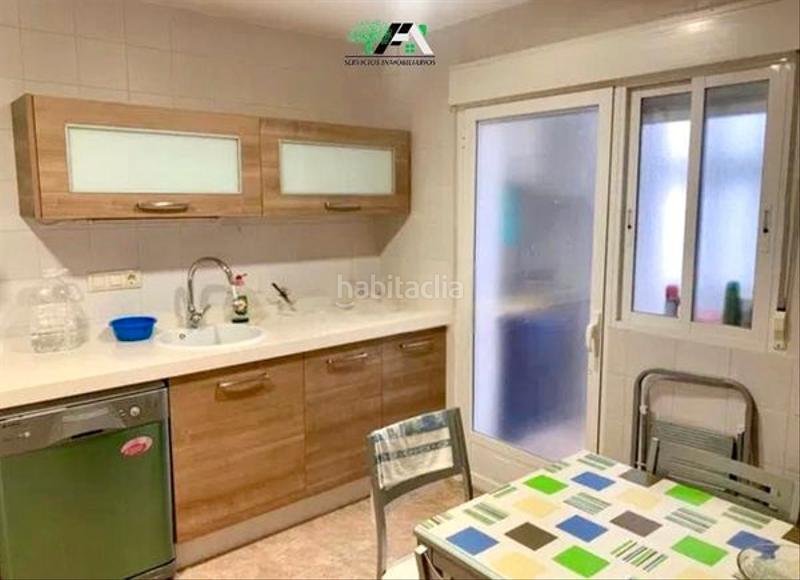 Foto 316c3ff6-da13-42b4-9902-67d58b2327b0. Duplex dans Baeza