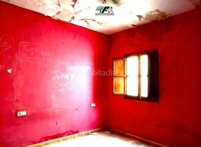 Foto 391ba71a-cf3f-41e9-a018-aeeb61d7ed5b. Casa  en venta en calle melindres, . en Rus