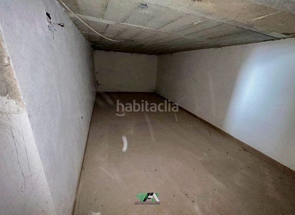 Foto 5aeb5392-1067-460a-addf-726a3ae1cbfd. Lloguer local comercial a Baeza