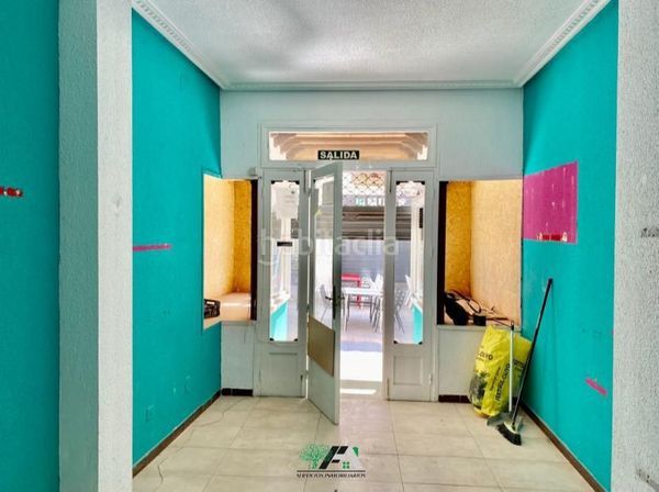 Foto 144e5df8-70c9-4650-8975-10971bfa3e60. Lloguer local comercial a Baeza