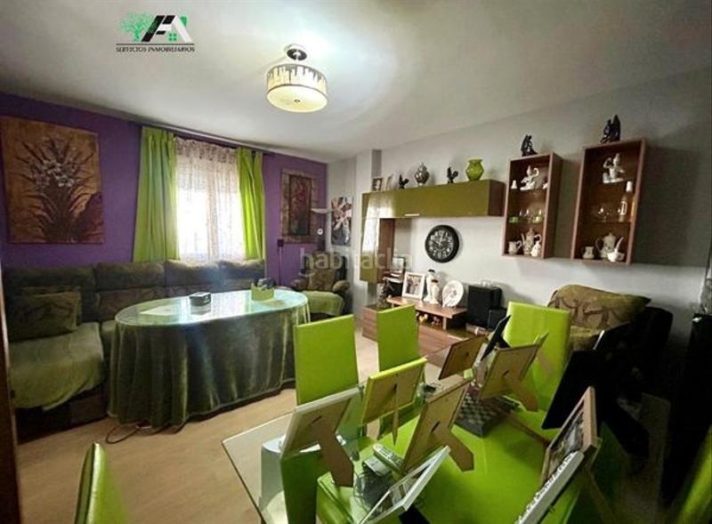 Foto 0f588e7b-f092-4cb9-ac4a-3fe5e2a25131. Casa  / chalet adosado en venta en calle san vicente, . en Baeza