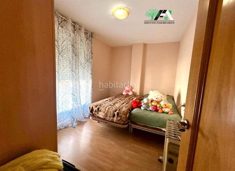 Foto 4aa0b984-211f-4032-b804-197563e32926. Casa  / chalet adosado en venta en calle san vicente, . en Baeza