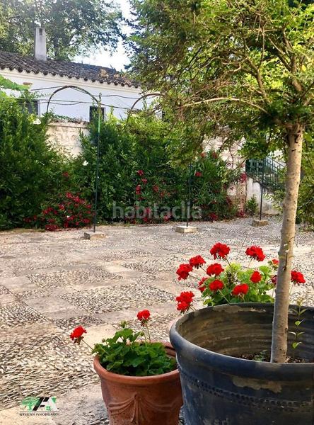 Foto f0c211e0-9693-4fbd-8c50-6b888b9620ff. Masia amb calefacció aparcament piscina a Baeza