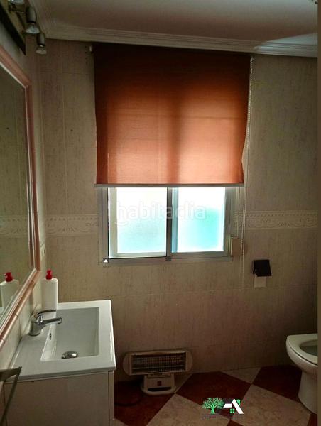 Foto 2c142f49-ed4d-43a3-8403-363ea6334534. Lloguer casa amb piscina a Baeza