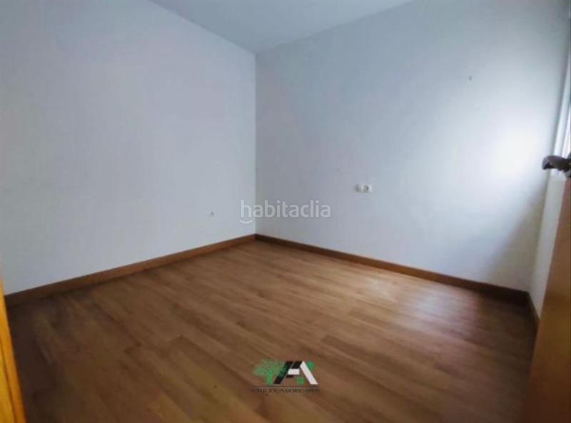 Foto f4f350ae-b3b5-4818-bd68-e0edb636f9fa. Piso  en venta en Úbeda