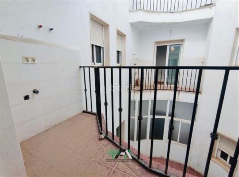 Foto f7856aae-faca-4ef8-998e-7ff438bfdadf. Piso  en venta en Úbeda