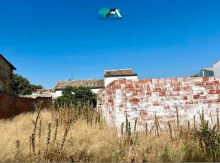 Terreny residencial  Calle gracia. Terreno en venta en calle gracia, baeza.