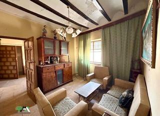 Maison  Cuesta san gil. Casa / chalet adosado en venta en cuesta san gil, baeza.