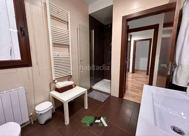 Foto b0607bcb-6e7b-4710-8630-0b4a1df5092f. Casa  en venta en calle el arriero, . en Baeza