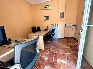 Location Bureau  Avenida alcalde puche pardo. Oficina en alquiler en avenida alcalde puche pardo, baeza.