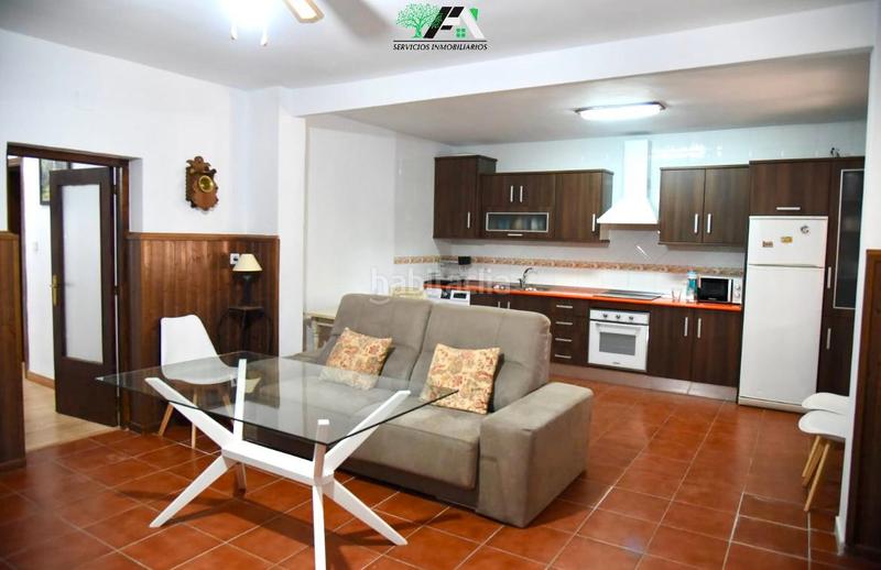 Foto 0b4e61f8-e4bc-40c3-9846-3ea7ca3b7e88. Lloguer xalet amb xemeneia piscina a Baeza