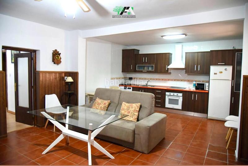 Foto a109f47c-2ab9-4e13-b0fa-244d99945d58. Lloguer xalet amb xemeneia piscina a Baeza