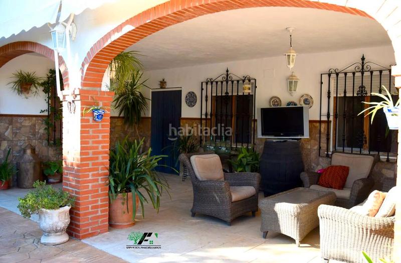 Foto b5292ea3-dcbd-4bfa-865c-b8cd18890d10. Lloguer xalet amb xemeneia piscina a Baeza