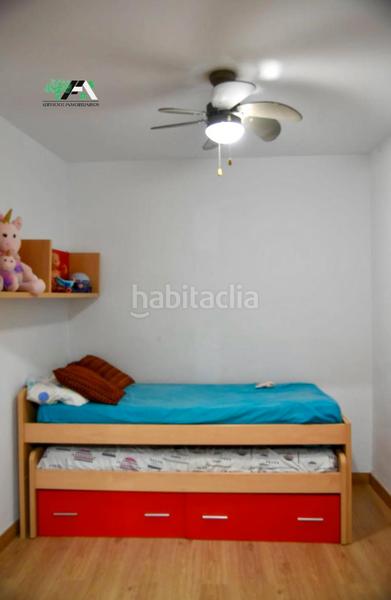 Foto be708dec-d096-44ed-ba58-afb146fa239a. Lloguer xalet amb xemeneia piscina a Baeza