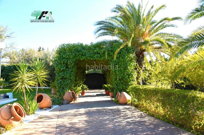 Foto cbd327e2-ef5c-40fb-9152-81521f0c1b06. Lloguer xalet amb xemeneia piscina a Baeza