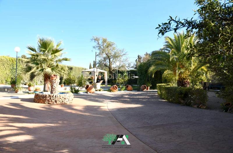 Foto ebce60e5-1e91-4063-a11b-55b6f4740268. Lloguer xalet amb xemeneia piscina a Baeza