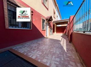 Haus  Avenida méjico. Casa / chalet adosado en venta en avenida méjico, baeza.