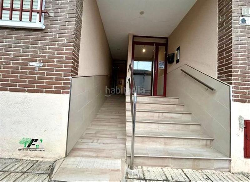 Foto 005136a4-6e67-434b-8efa-826e5dccc8ac. Rent flat in Baeza