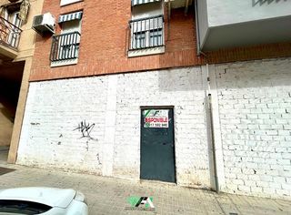 Locale commerciale in Calle Zurbarán