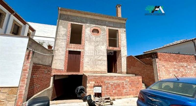 Foto ac109a99-4c06-4e50-88e2-bbd115d8fb44. Casa  / chalet adosado en venta en calle algodonera, . en Baeza