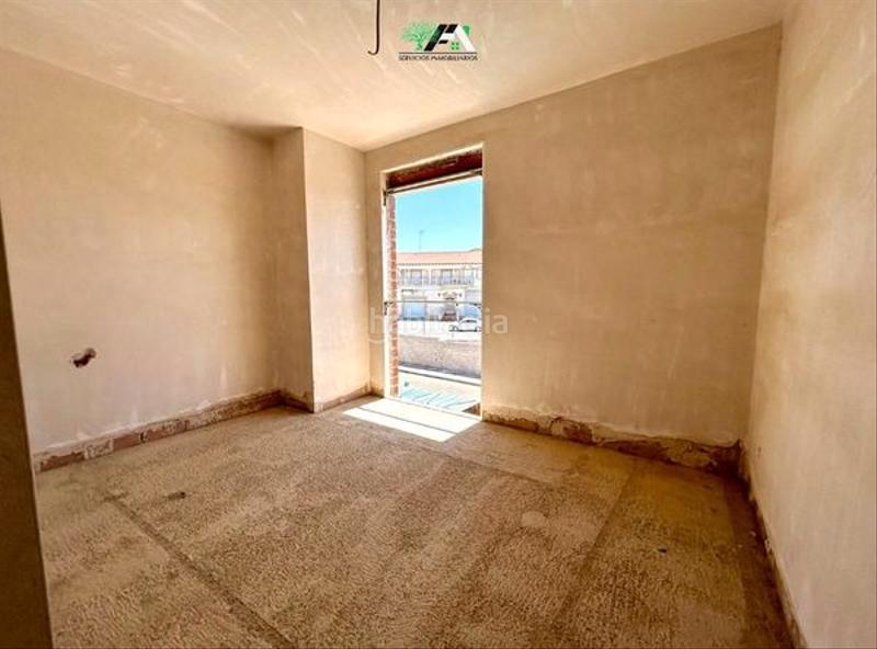 Foto f9d8ba3b-0262-44d1-9acd-d6ea8ac55653. Casa  / chalet adosado en venta en calle algodonera, . en Baeza