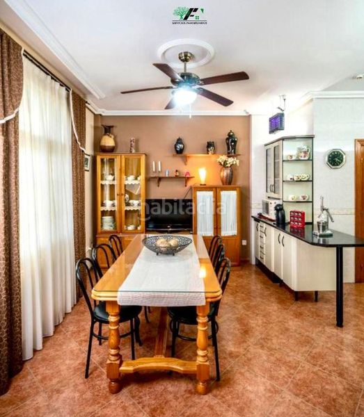 Foto 7887fd58-bbbd-4775-b7d4-de988f8c2021. Xalet amb aparcament piscina a Baeza