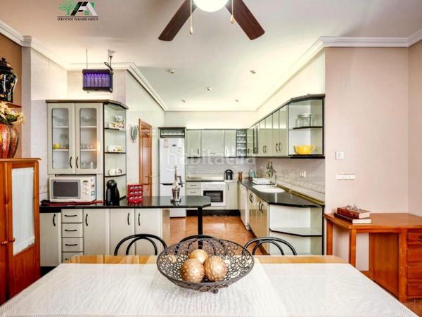 Foto c2928e81-30f0-4621-a9dd-a6614a71edc6. Xalet amb aparcament piscina a Baeza