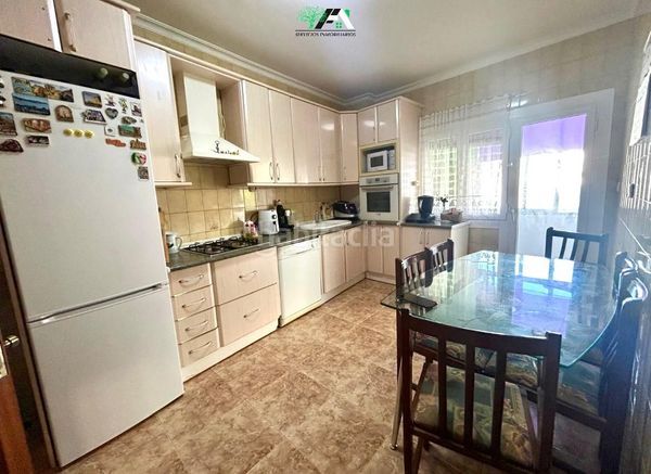 Foto 55b595af-3bd3-451e-acc9-5f68256e3403. Pis a Baeza