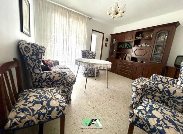 Foto ffed9234-a55c-4a84-ac7c-35558b3ce159. Casa a Baeza