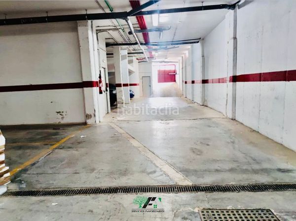 Foto adf0a766-0815-4bff-b77e-a23edfe1308b. Lloguer aparcament cotxe a Baeza
