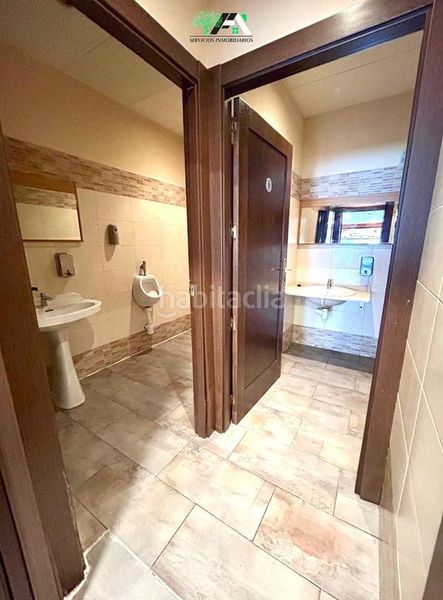 Foto a6dbcabd-527e-4881-97f0-6396ea8da2df. Local comercial a Baeza