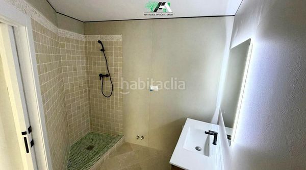 Foto 25cbcec1-79ff-4e76-b73f-fa4668c85086. Duplex dans Baeza