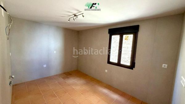 Foto 2a3a3932-4fc3-4161-ba56-4e38c892399b. Duplex dans Baeza