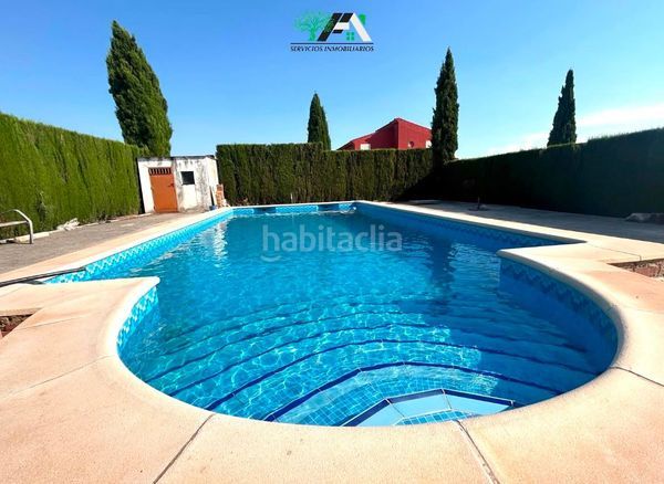 Foto 34bc27a1-63c7-4606-9e7a-09b5368d2c2f. Xalet amb aparcament piscina a Úbeda