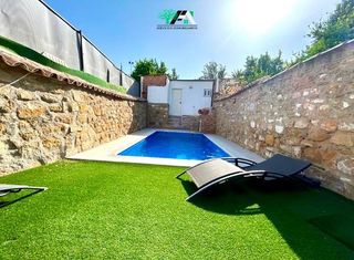 Maison à Ibros. Casa / chalet adosado en venta en calle andres garcia godoy o nu