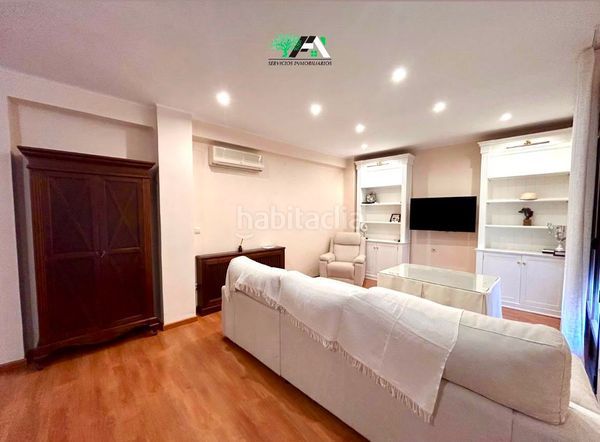 Foto 7a248736-0fb5-4b37-96ec-d29bd84bf743. Casa con parcheggio in Baeza
