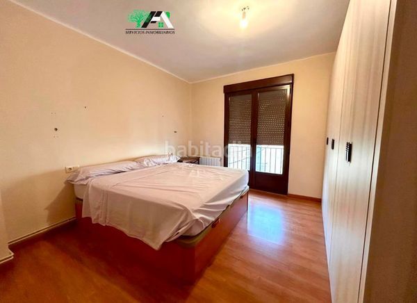 Foto d0e360b3-2057-441e-b199-2514a4140968. Casa con parcheggio in Baeza