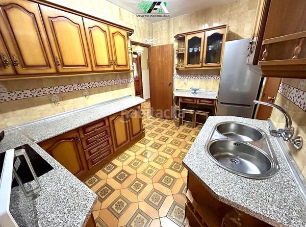Foto 8f177346-80a0-480d-99a5-787f5270d4f7. Rent flat with heating in Baeza