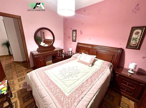 Foto db8ea1bf-99dd-4efd-ad5b-0d6d5e685b02. Rent flat with heating in Baeza