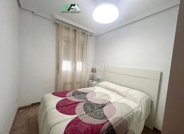Foto c060eb6a-71c2-4c78-afb9-b027d6cda2f9. Lloguer pis a Baeza