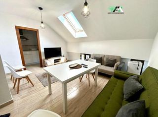 Rent Flat  Acera de la magdalena. Ático en alquiler en acera de la magdalena, baeza.